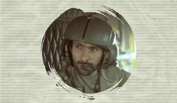 نماز اول وقت شهید صیاد شیرازی در آسمان کردستان