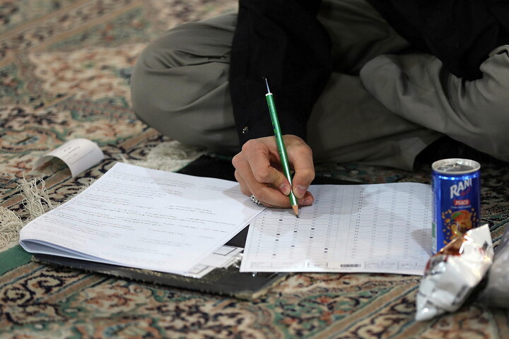 تصاویر/ مرحله استانی مسابقات علمی (المپیاد) حوزه علمیه قم