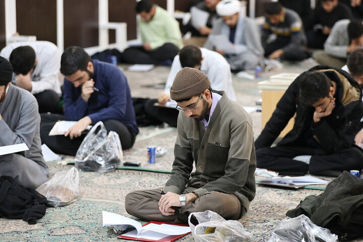 تصاویر/ مرحله استانی مسابقات علمی (المپیاد) حوزه علمیه قم