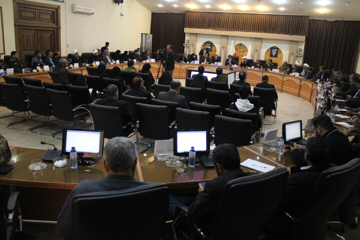 تصاویر/جلسه شورای سیاست‌گذاری کنگره ملی ۷۰۰۰ شهید استان کرمان