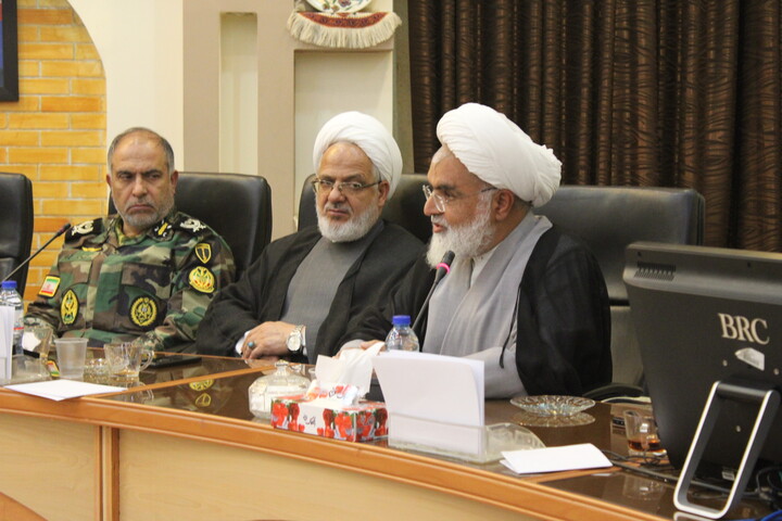 تصاویر/جلسه شورای سیاست‌گذاری کنگره ملی ۷۰۰۰ شهید استان کرمان