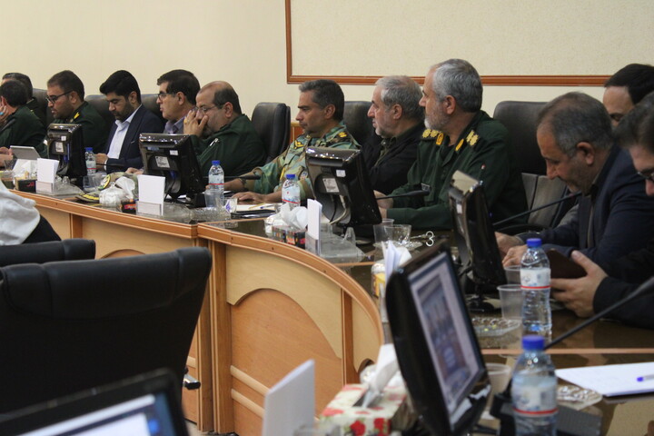 تصاویر/جلسه شورای سیاست‌گذاری کنگره ملی ۷۰۰۰ شهید استان کرمان