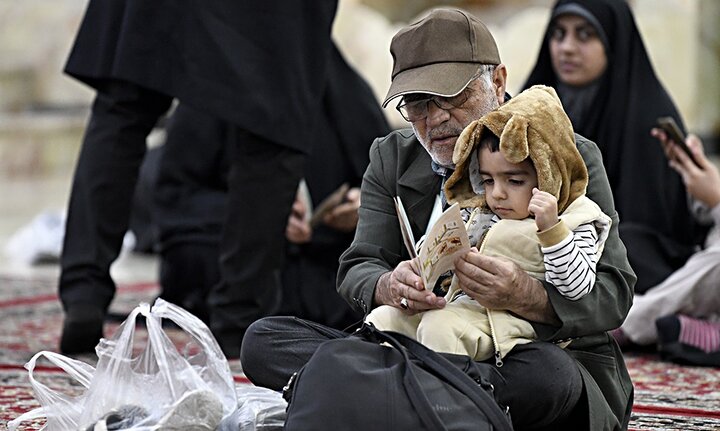 تصاویر/ جلسه تحکیم خانواده و قرائت دعای توسل در حرم حضرت عبدالعظیم(ع)