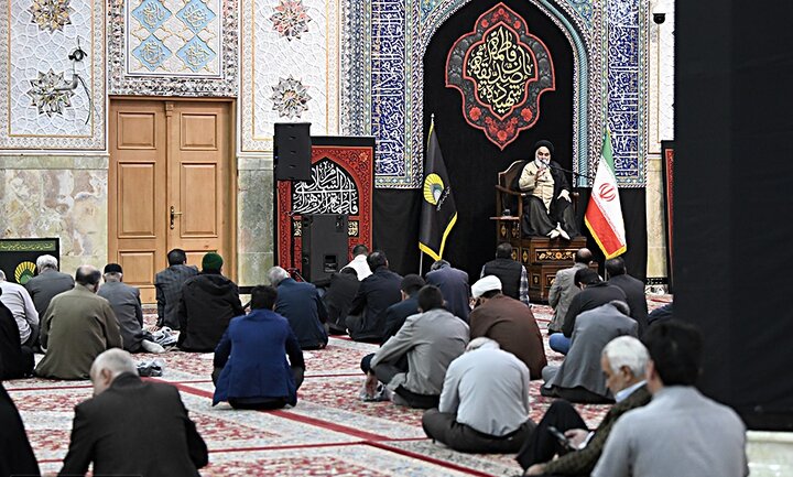 تصاویر/ جلسه تحکیم خانواده و قرائت دعای توسل در حرم حضرت عبدالعظیم(ع)