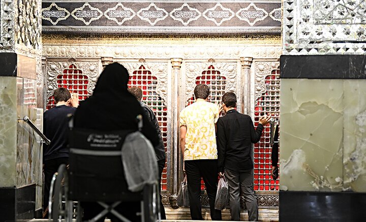 تصاویر/ جلسه تحکیم خانواده و قرائت دعای توسل در حرم حضرت عبدالعظیم(ع)