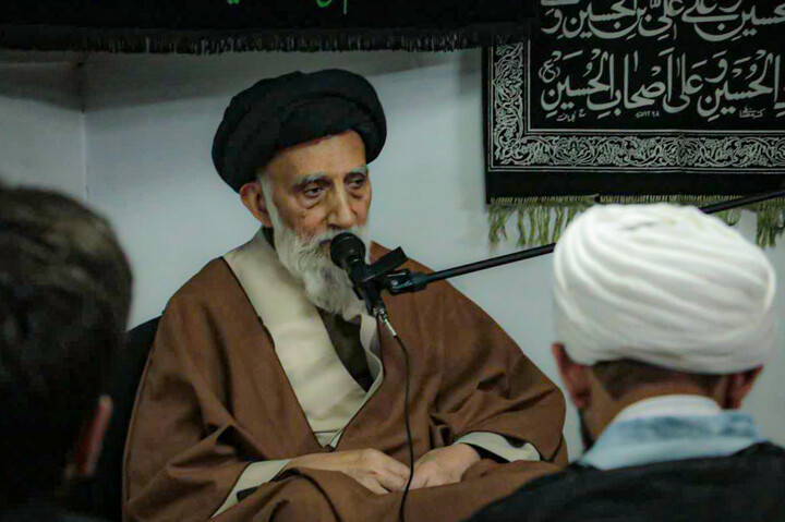 مراسم عزاداری حضرت زهرا(س) در منزل مدیر حوزه علمیه استان همدان