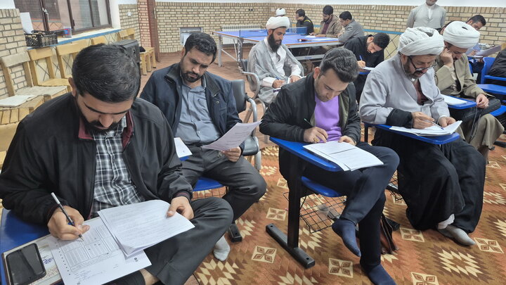 تصاویر/ برگزاری المپیاد طلاب علمیه آیت‌الله ابوتراب امامی کاشانی