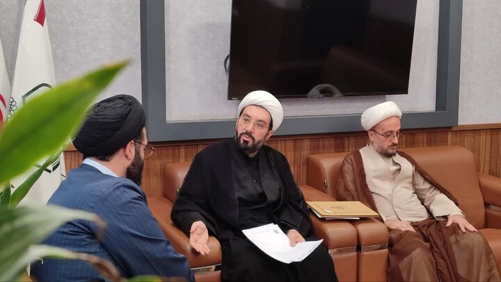 تصاویر / دیدار مدیرکل اعزام مبلغ سازمان اوقاف و امور خیریه کشور با مدیر کل اوقاف ومسئولین اداره اوقاف وامور خیریه استان قزوین