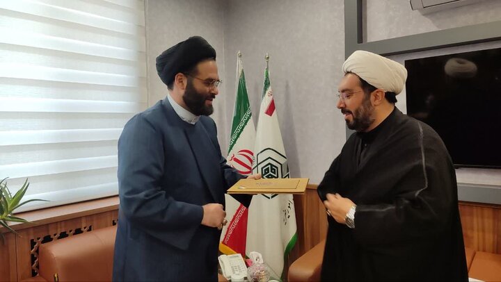 تصاویر / دیدار مدیرکل اعزام مبلغ سازمان اوقاف و امور خیریه کشور با مدیر کل اوقاف ومسئولین اداره اوقاف وامور خیریه استان قزوین