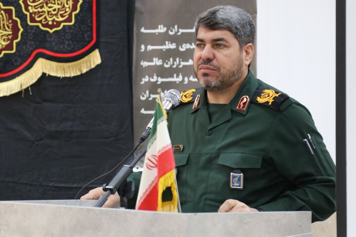 تصاویر/ حضور فرمانده سپاه استان بوشهر در اجلاسیه مدیران و معاونین حوزه علمیه خواهران استان بوشهر