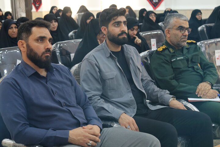 تصاویر/ حضور فرمانده سپاه استان بوشهر در اجلاسیه مدیران و معاونین حوزه علمیه خواهران استان بوشهر