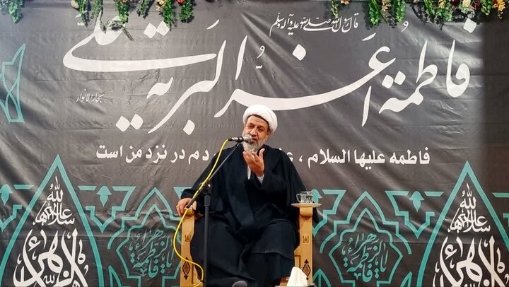 تصاویر/ مراسم سوگواری حضرت زهرا(س) در رابر