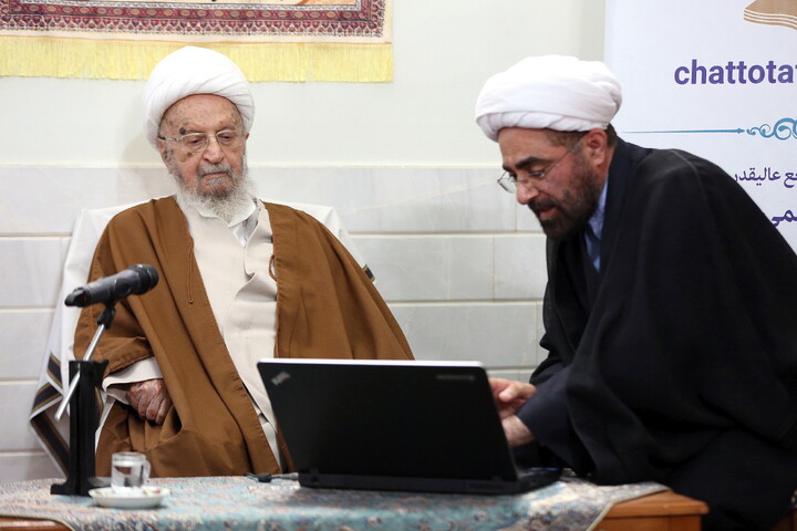 تصاویر/ رونمایی از سامانه هوشمند «گفت‌وگو با تفاسیر»