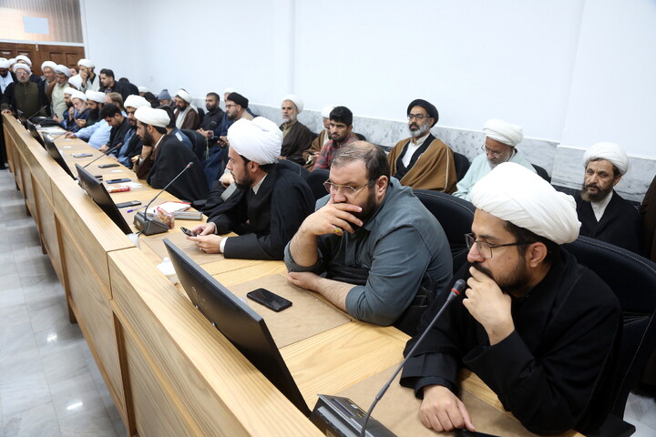 تصاویر/ نشست علمی پژوهشی تاثیر شناخت قبایل در تحلیل گزارشهای سیره پیامبر اکرم (ص)