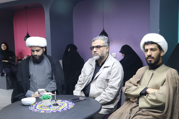 تصاوسر/تجدید میثاق بانوان اراکی با ولایت در ایام فاطمیه