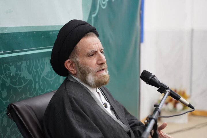 تصاویر/برگزاری نشست مسائل فرهنگی و اجتماعی لرستان