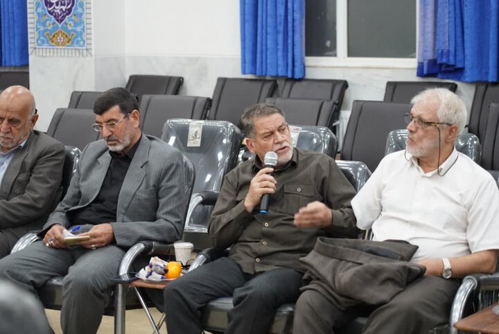 تصاویر/برگزاری نشست مسائل فرهنگی و اجتماعی لرستان