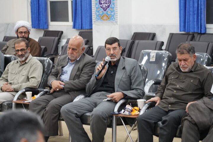 تصاویر/برگزاری نشست مسائل فرهنگی و اجتماعی لرستان