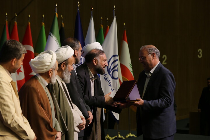 تصاویر/  اختتامیه چهارمین کنگره بین‌المللی «راه نجات: نهج‌البلاغه و حکمرانی علوی»_ ۲