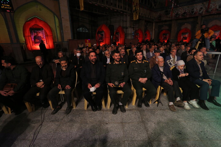 تصاویر / چهارمین یادواره ۱۰۰۰ شهید شمال شهر اصفهان(آیه های مقاومت)