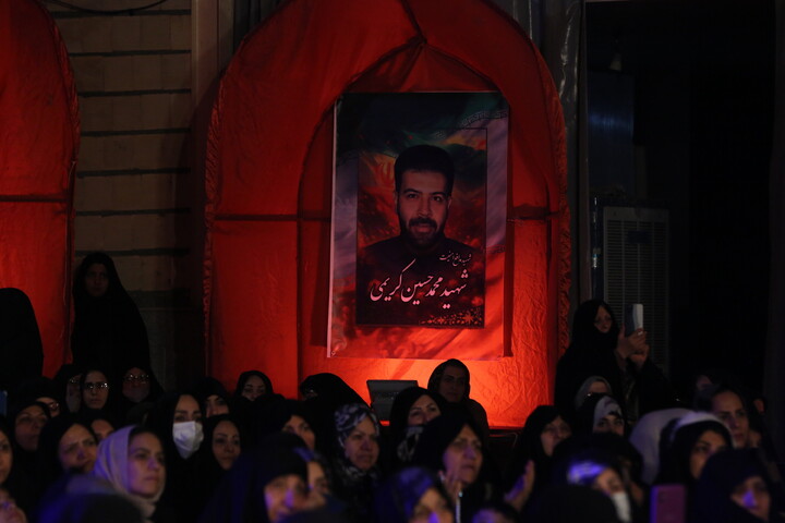 تصاویر / چهارمین یادواره ۱۰۰۰ شهید شمال شهر اصفهان(آیه های مقاومت)