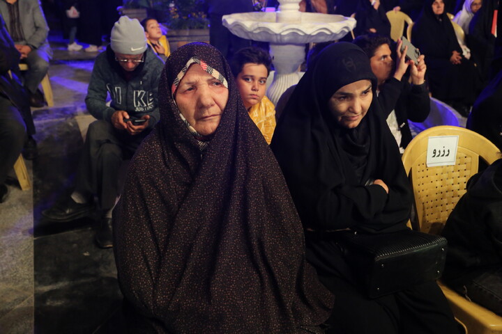 تصاویر / چهارمین یادواره ۱۰۰۰ شهید شمال شهر اصفهان(آیه های مقاومت)