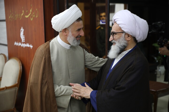 تصاویر/استقبال از آیت الله اعرافی