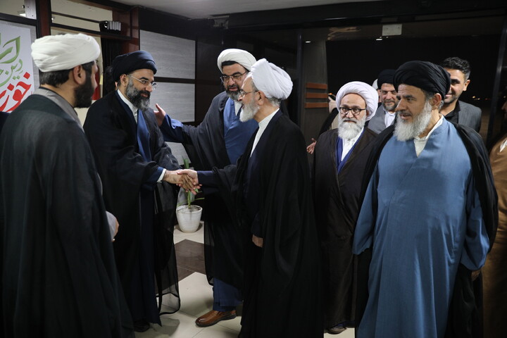 تصاویر/استقبال از آیت الله اعرافی