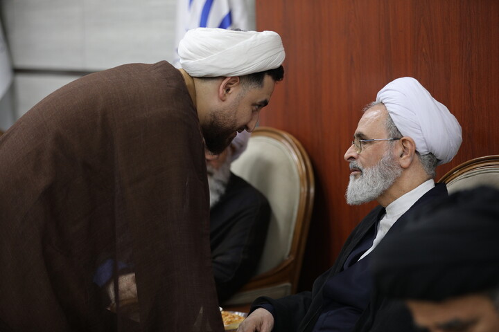 تصاویر/استقبال از آیت الله اعرافی