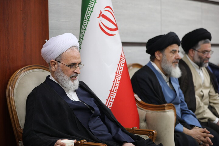 تصاویر/استقبال از آیت الله اعرافی