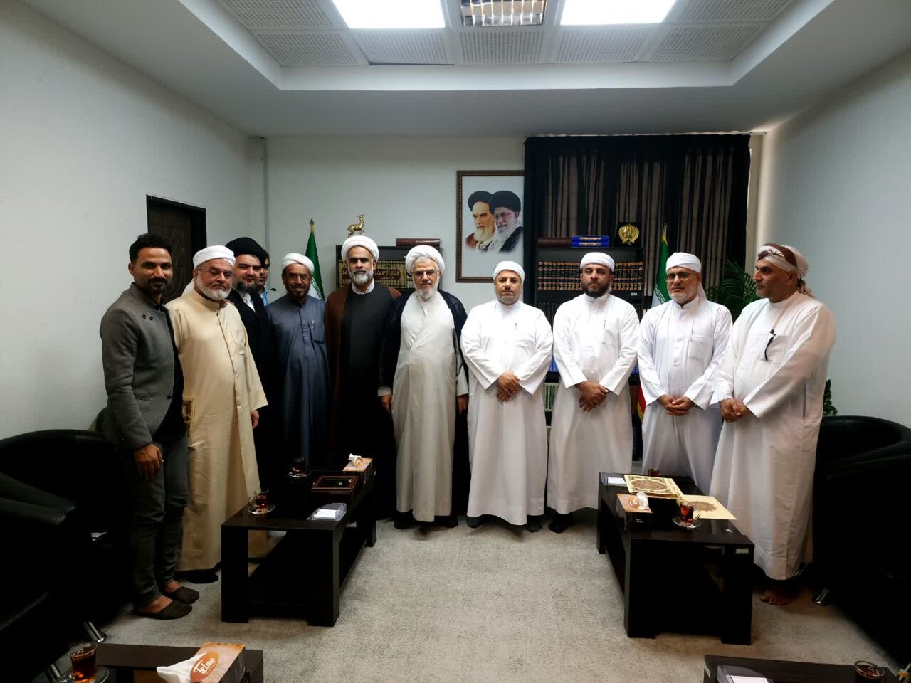 وحدت شیعه و سنی در هرمزگان الگویی کم‌نظیر در جهان اسلام است