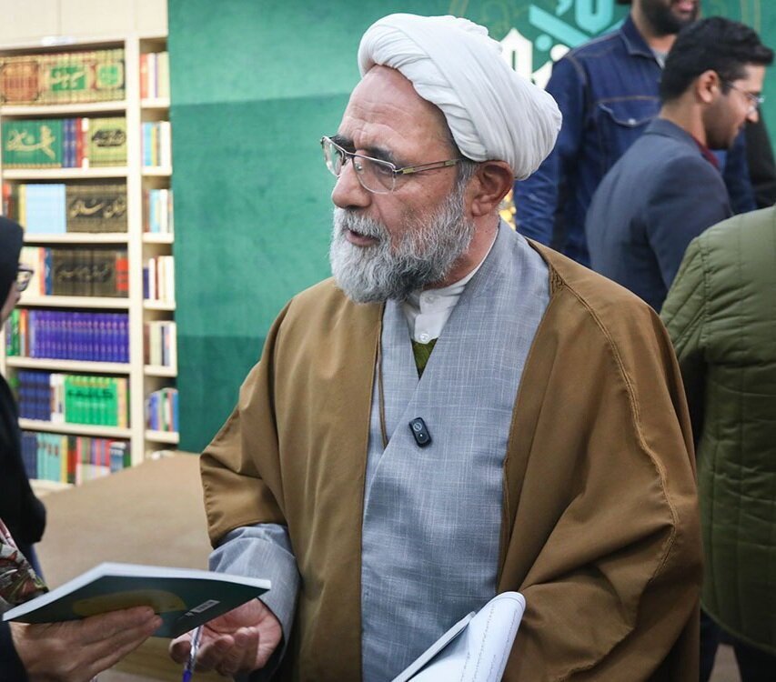 عضو مركز بحوث الثقافة والفكر الإسلاميّ: إنّ بناء الحضارة هو الرسالة الأساسيّة للطلّاب الحوزويّين في مسيرتهم العلميّة والاجتماعيّة