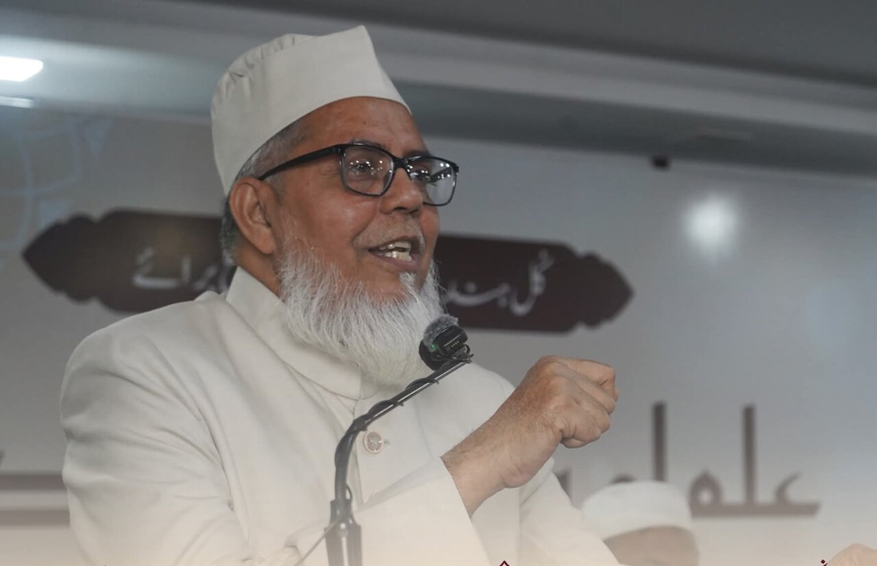 उलेमा को आधुनिक तकनीक और मीडिया के माध्यम से धार्मिक सेवाओं को बढ़ावा देना चाहिएः मुक़र्रेरीन