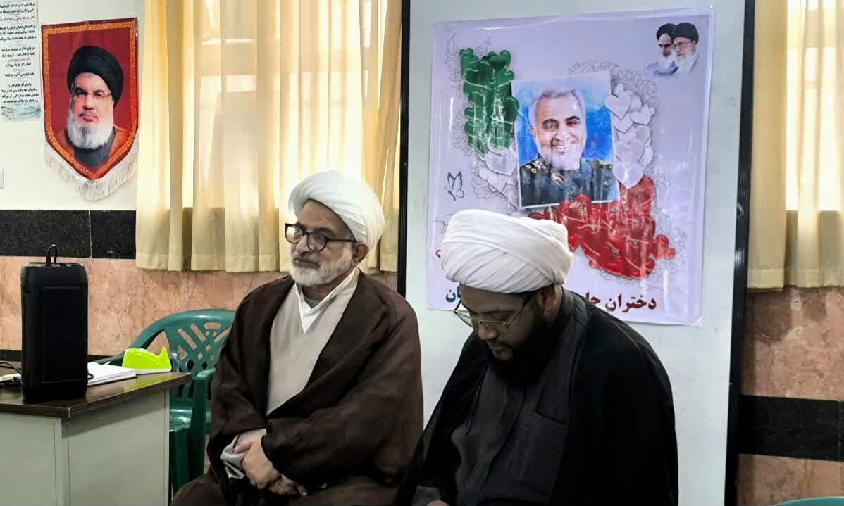 نسل جدید، حاج قاسم را با ایمان و صداقتش بشناسد