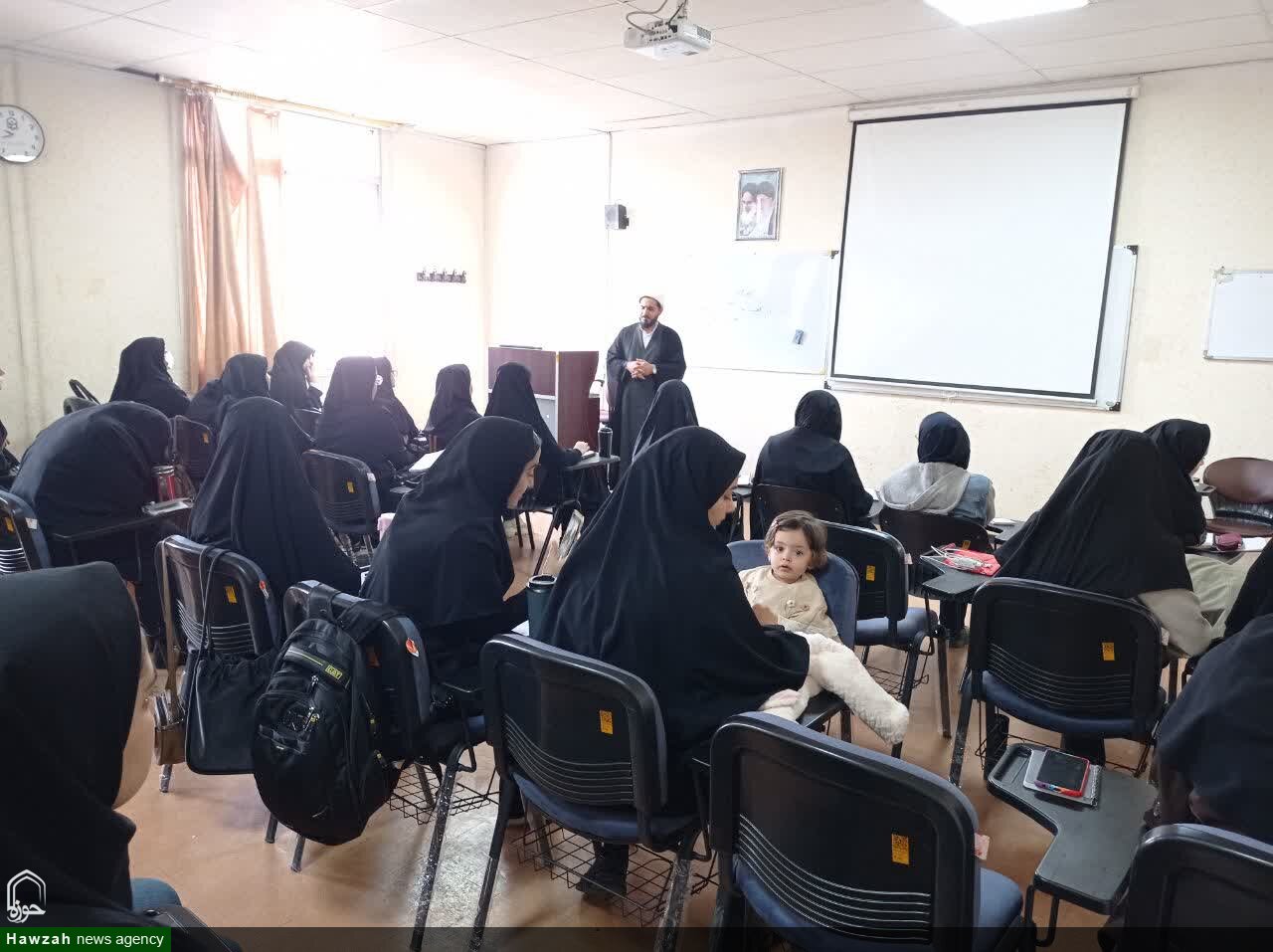 دوره آموزشی و تربیتی معراج ویژه دانشجو معلمان دانشگاه فرهنگیان زنجان برگزار شد