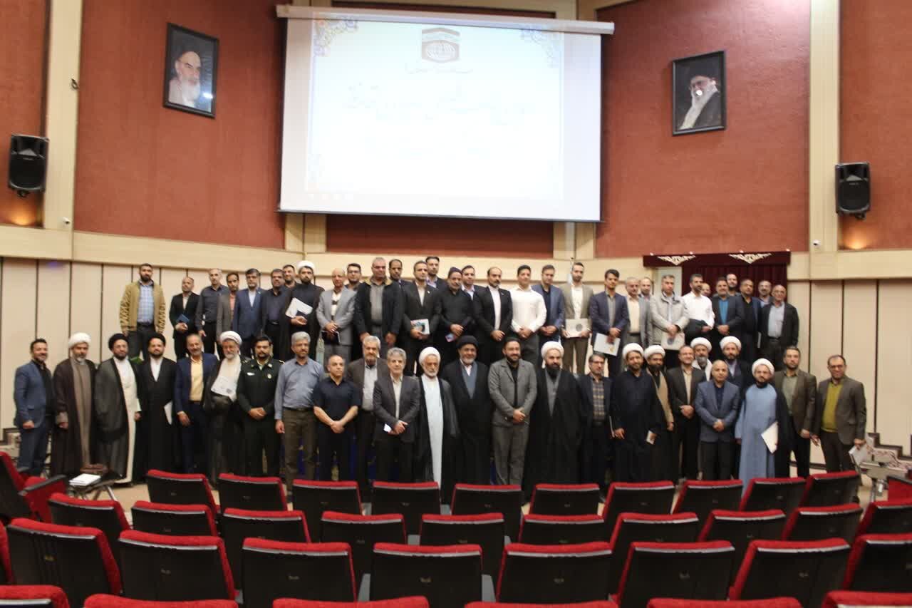 تصاویر/ نشست فصلی دبیران اقامه نماز ادارات کل استان یزد