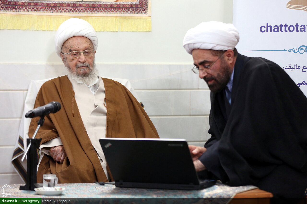 تصاویر/ رونمایی از سامانه هوشمند «گفت‌وگو با تفاسیر»