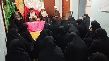 تصاویر/ درس اخلاق در مدارس علمیه ایذه و باغملک با سخنرانی نماینده ولی فقیه در خوزستان