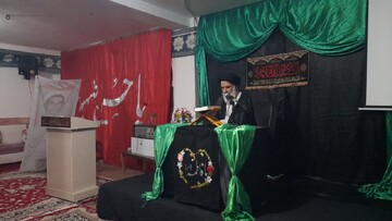 طلاب با تدبر در آیات قرآن و کلمات نهج‌البلاغه، مسیر تربیت دینی خود را تقویت کنند