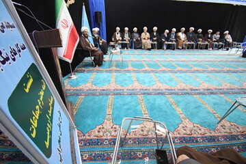 تصاویر/ نشست رئیس مرکز رسیدگی به امور مساجد کشور با ائمه جماعات طرح ملی محراب در ارومیه