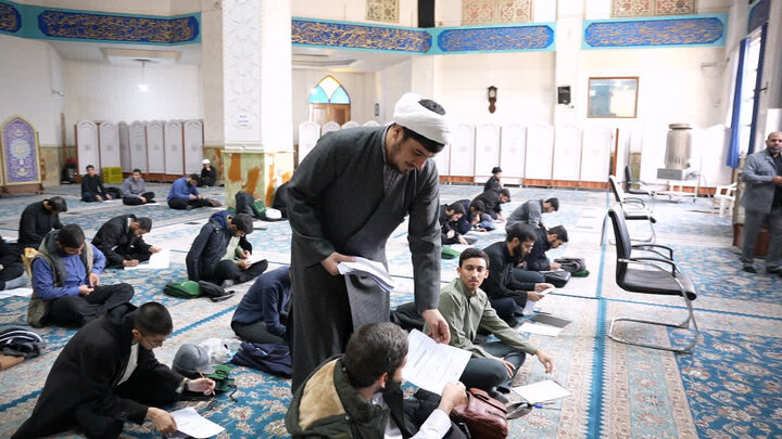 تصاویر/ برگزاری اولین روز جشنواره علمی شیخ صدوق حوزه علمیه استان تهران