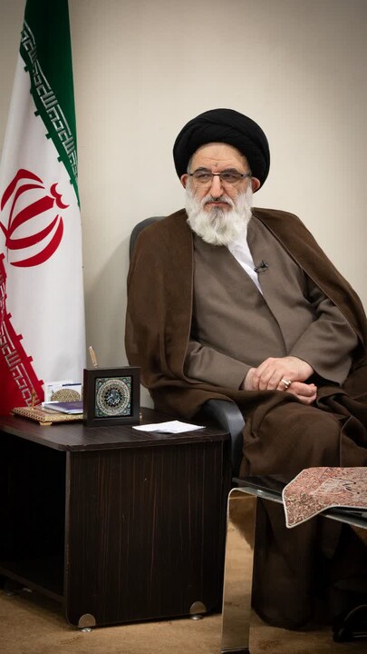 دیدار اعضای ستادی مدیریت کانون‌های خدمت رضوی با  نماینده ولی فقیه در استان البرز