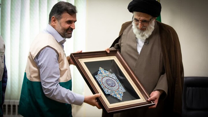 دیدار اعضای ستادی مدیریت کانون‌های خدمت رضوی با  نماینده ولی فقیه در استان البرز