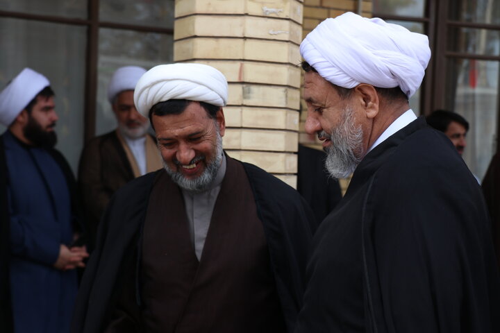 تصاویر/ نماز وحدت دستگاه های اجرایی استان کرمان در اداره کل تبلیغات اسلامی کرمان