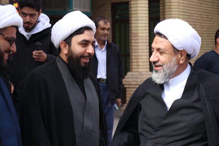 تصاویر/ نماز وحدت دستگاه های اجرایی استان کرمان در اداره کل تبلیغات اسلامی کرمان