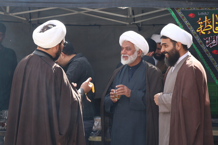 تصاویر/ نماز وحدت دستگاه های اجرایی استان کرمان در اداره کل تبلیغات اسلامی کرمان