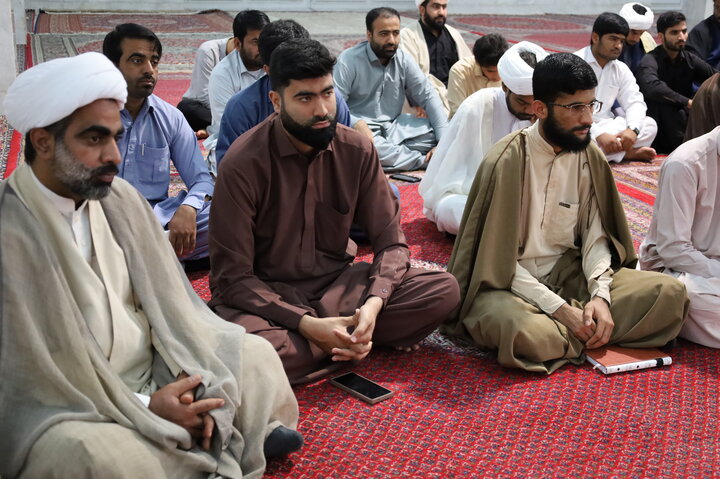 تصاویر/ دیدار مدیر حوزه علمیه سیستان و بلوچستان با طلاب مدرسه امام صادق(ع) چابهار