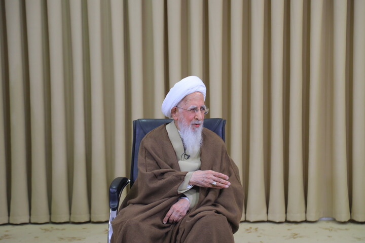 دیدار رییس دستگاه قضا با آیت الله العظمی جوادی آملی