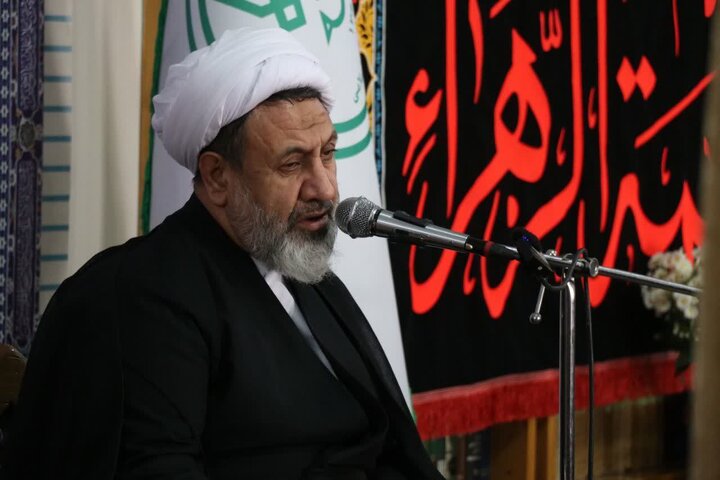 نماز وحدت دستگاه های اجرایی استان کرمان در اداره کل تبلیغات اسلامی کرمان-2