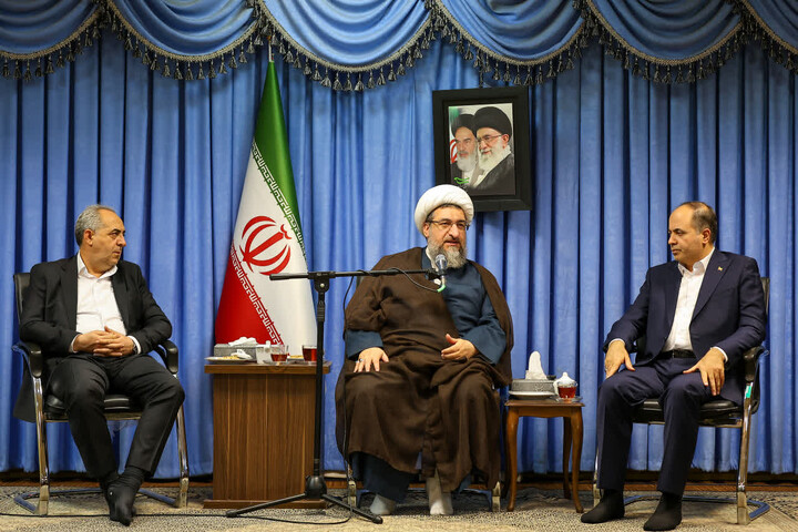 تصاویر |دیدار وزیر جهاد کشاورزی با امام جمعه تبریز